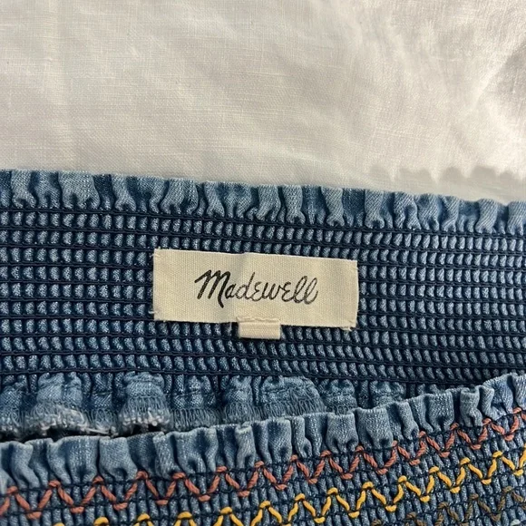 Madewell jeans with cute stretchy waist - Picture 8 of 8